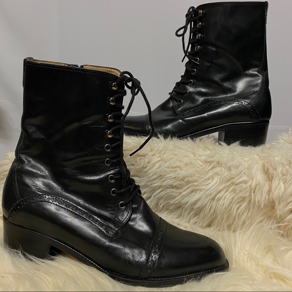 Women’s Oxford Boot